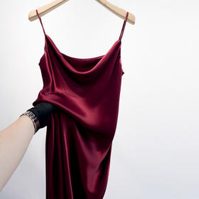 法式高级 性感气质醋酸吊带裙（高阶醋酸面料 #S222709