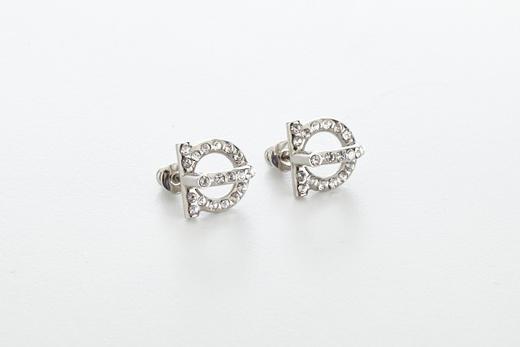 【特价商品不退不换】FERRAGAMO 菲拉格慕 耳环  0736295-002 .玻璃/黄铜（暂无品牌物料包装） 商品图0