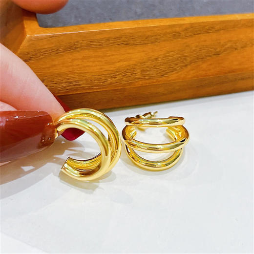 QJMSP-H00802新款时尚简约气质小香风几何耳钉 商品图3