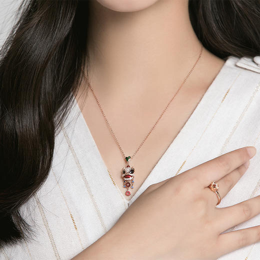 ［醒狮系列］18K玫瑰金群镶钻项链 商品图1