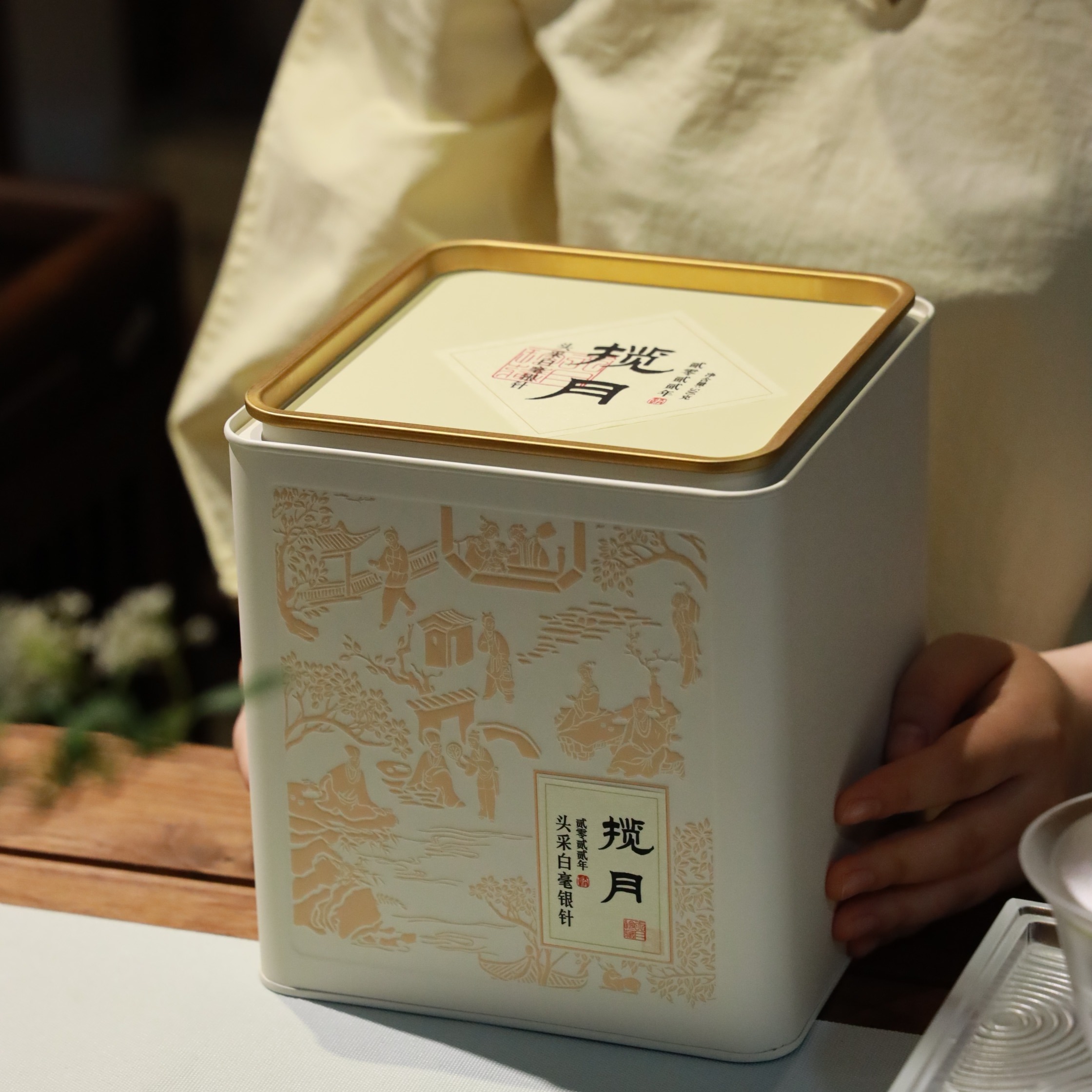 2022年头采揽月白毫银针500g