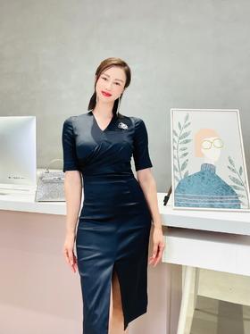 颈袖添香-连衣裙-“神秘夜空”🔸神秘感与傲气，给人带来一种与众不同的气质，让人情不自禁去猜想，去幻想。JD282471T1X5