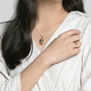［醒狮系列］18K玫瑰金贝母镶钻项坠 商品缩略图2