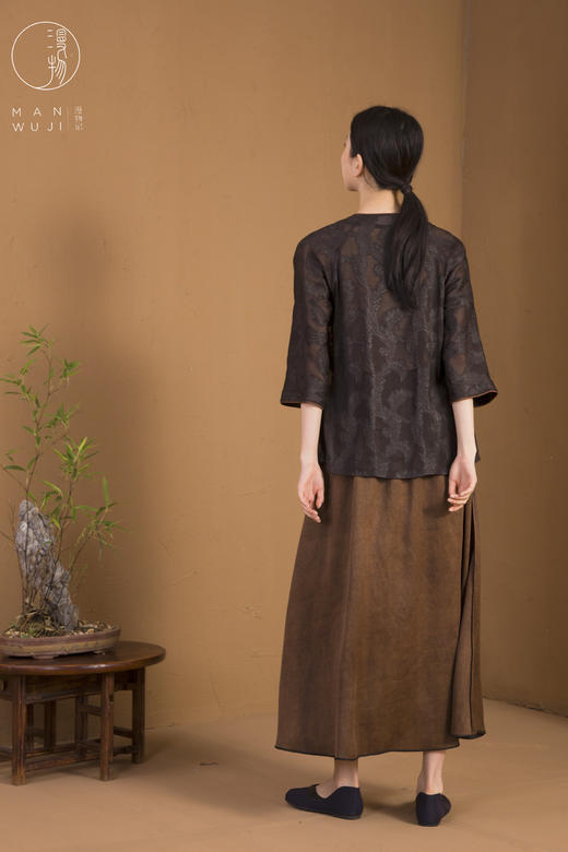 XYS-017剪花香云纱斜襟滚边上衣 商品图6