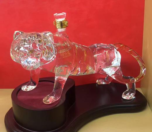 52度五粮液祝君虎年吉祥500ml 单瓶 商品图1