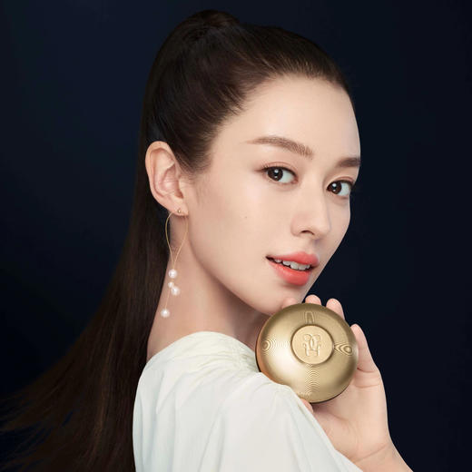 简约大气 COCO KIM 流珠系列 多珠造型耳钉 商品图1