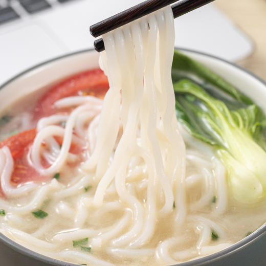 和菜头松茸土鸡鲜米线 商品图3