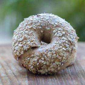 燕麦蔓越莓贝果