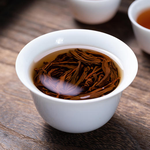 【端午】茶叶 正山小种 红茶茶叶  茶叶礼盒 礼罐装 茶饮 五虎 600克 商品图5