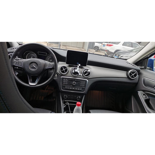 奔驰 GLA 200 蓝调版 【长租-北京】 商品图5