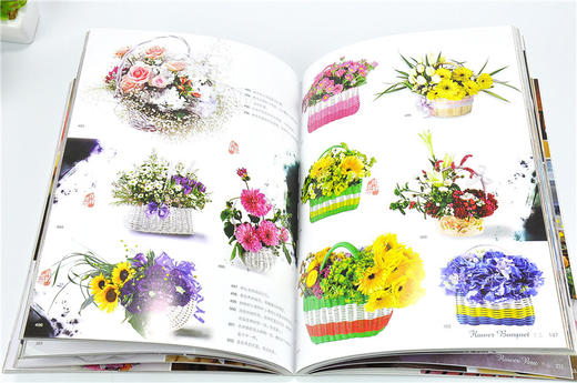 中国精品花店商业花礼1000例7692手捧花礼品花束花篮礼盒桌花胸花设计田园欧式规则自由中国林业出版社官方自营店正版畅销书 商品图3