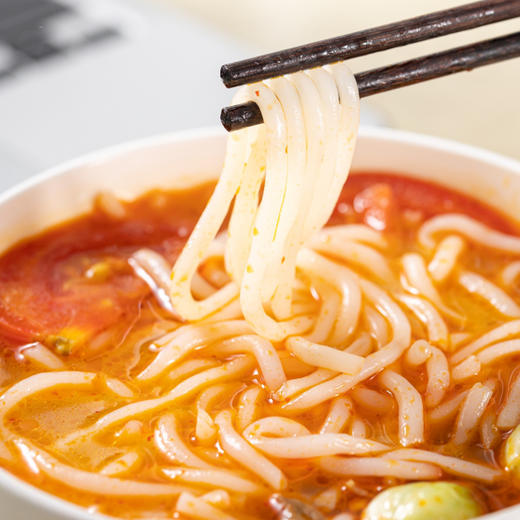 和菜头松茸土鸡鲜米线 商品图1