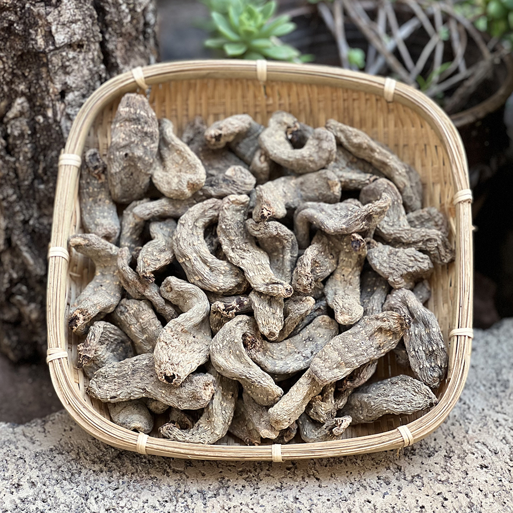 香格里拉乌天麻干货，饱满厚实，天麻素含量高，营养价值丰富~