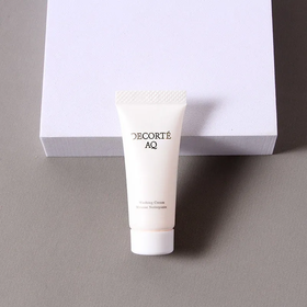 【爆款超低价预售 急单慎拍】黛珂AQ舒活洗颜霜8g小样泡沫丰富绵清洁干净不紧绷温和洁净非卖品