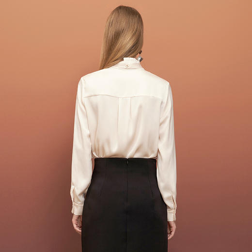 EITIE爱特爱秋季新款时尚通勤职业百搭显瘦立领飘带上衣衬衫6709420 商品图3