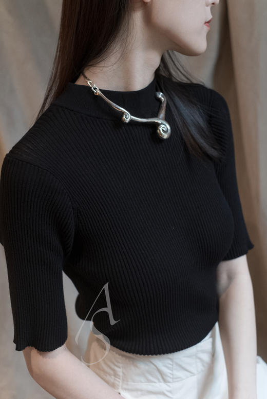 Studio Nicholson  黑色NOMA绉纱条纹圆领针织上衣 商品图0