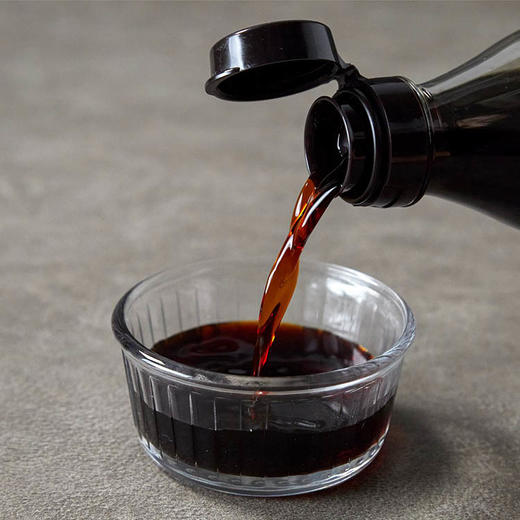 清净园 自然酿制汤酱油840ml   商品图1