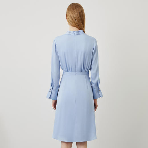 EITIE爱特爱秋冬新款气质飘带收腰显瘦A字中袖连衣裙6707402 商品图10