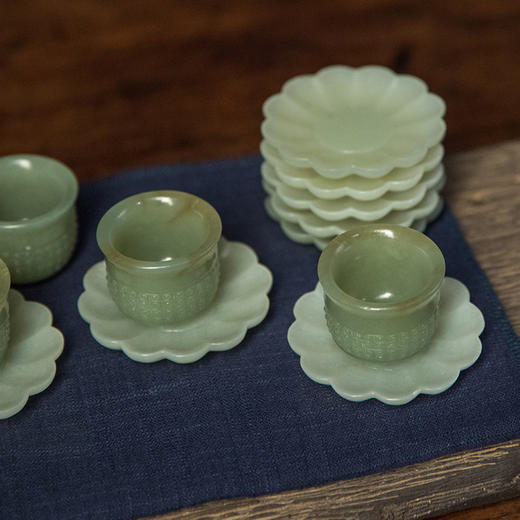 清 玉雕云纹杯及花口托成套（八组） 商品图2