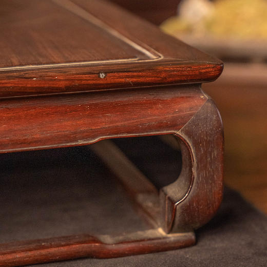 清 红木束腰马蹄腿托泥器座 商品图3