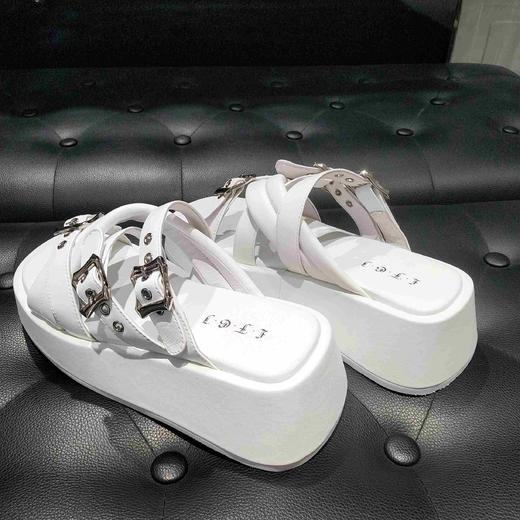 LFGJ5248超轻纤扣厚底凉拖 商品图10