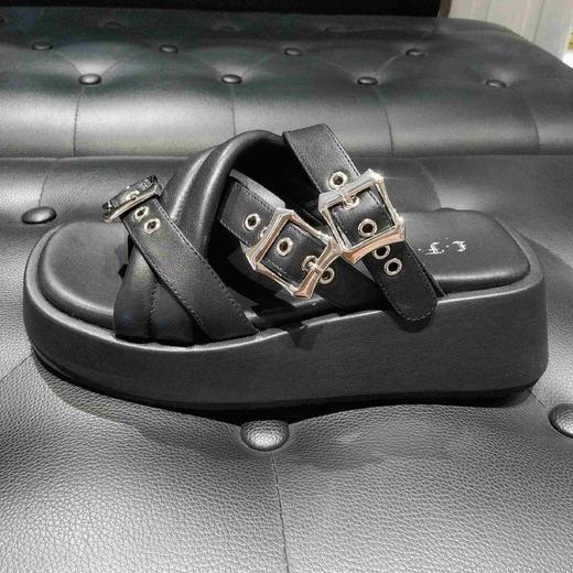 LFGJ5248超轻纤扣厚底凉拖 商品图1