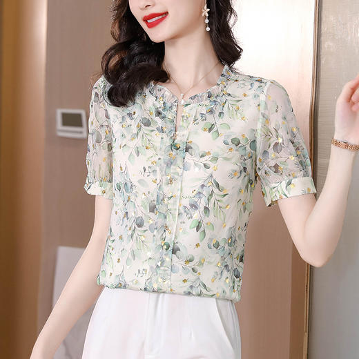 AHM jcwl5265  法式短袖碎花雪纺衬衫女夏季2022新款时尚气质短款上衣小众轻熟风 商品图2