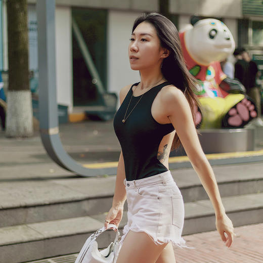 【肌理】带胸垫性感露背连体衣-低强度 商品图1