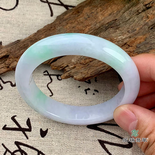 派瑞翡翠 翡翠手镯 糯种 绿色 商品图4