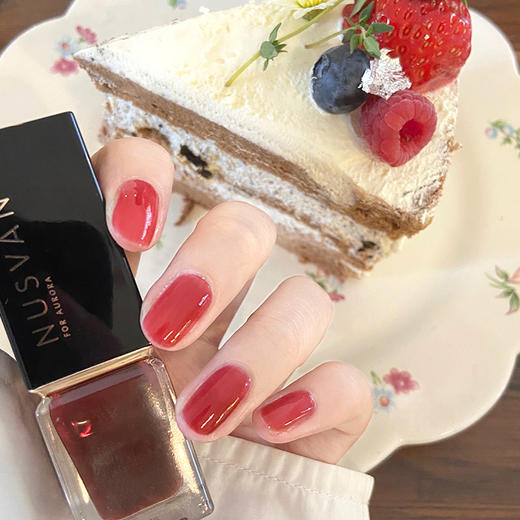 「夏日仙女美甲」NUSVAN时尚指甲油 奶茶系列双色可撕拉指甲油4gx2支 夏日度假系列不可撕拉指甲油9ml/支 水性健康 免烤速干 气味清新 商品图8