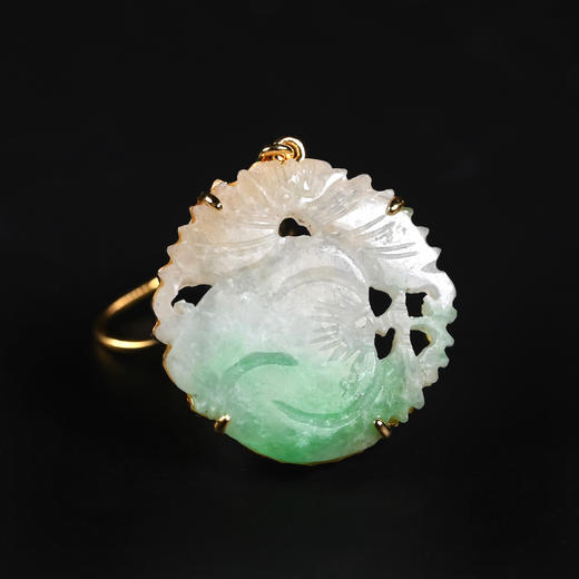 清代翡翠俏色“福寿双全”耳环 商品图2