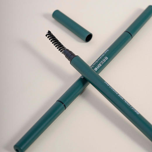 宜奈儿栩栩如真纤细眉笔（2203136） 商品图3