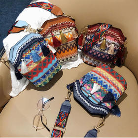 新款民族风优雅气质百搭，单肩流苏斜挎水桶包