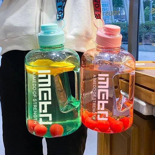 【抖音明星同款 大容量水杯】明星同款大号水桶杯超大容量防摔健身水壶男女户外便携运动吨吨桶 商品图2