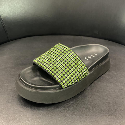 LFGJ 3014    性感水钻厚底外穿休闲一字女凉拖鞋 商品图0