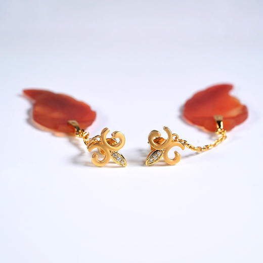 清代红玛瑙“秋叶”耳环 商品图6