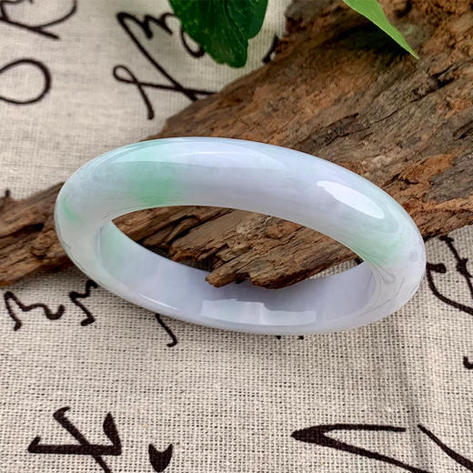 派瑞翡翠 翡翠手镯 糯种 绿色 商品图2