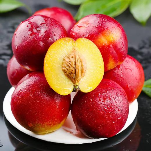 红油桃（生鲜类商品当日取货，过期按取货日价格） 商品图0