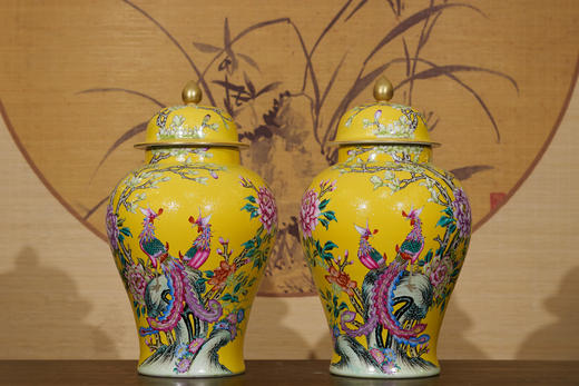 段龙虎：黄地扒花有凤来仪将军罐 商品图0