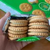 乐天巧克力奶油味夹心饼干315g韩国进口大包装菠萝味水果 商品缩略图2