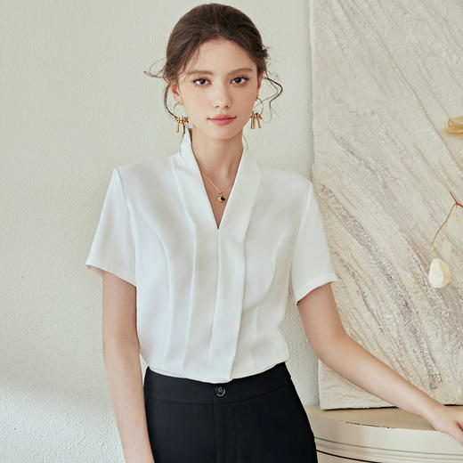 短袖衬衫夏季女2022新款V领通勤薄款上衣白色雪纺衫职业衬衣工装 商品图0