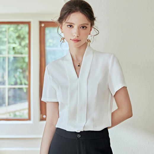 短袖衬衫夏季女2022新款V领通勤薄款上衣白色雪纺衫职业衬衣工装 商品图2
