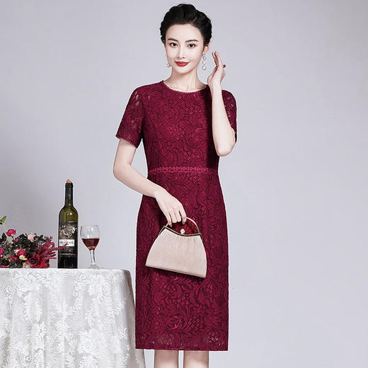 ZY-Q5686夏季新款优雅气质显瘦连衣裙酒红色蕾丝女裙现货 商品图0