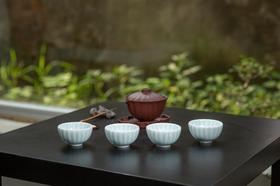 紫气东来·年年有余紫砂青瓷茶具套礼