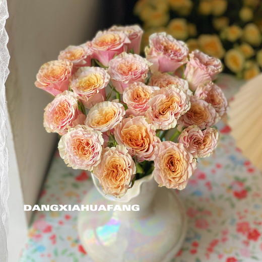 【旧时光玫瑰.7份福利秒杀】18支送2支/份   颜色像微微泛黄的老照片   带点复古感的粉橙复色 商品图3