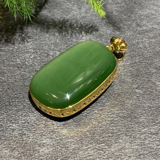 【御珠宫坊】金镶碧玉猫眼吊坠 商品图0