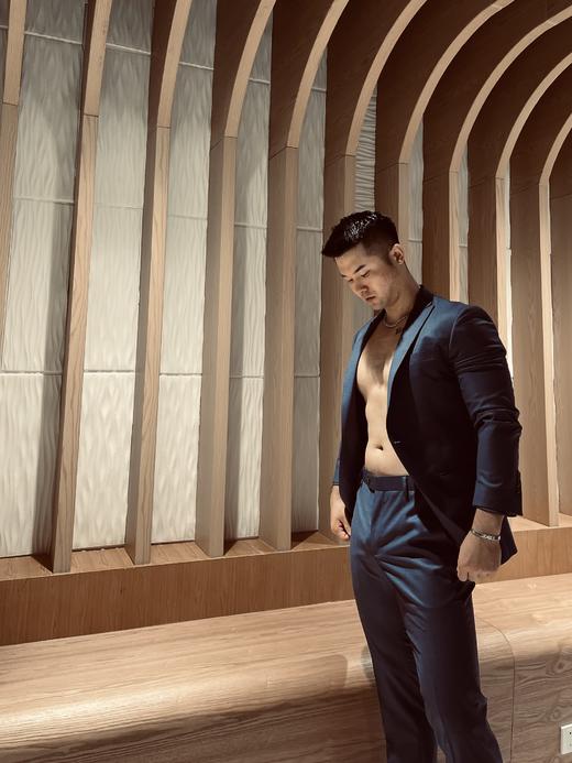 男装修身西服套装 霸道总裁范 黛蓝 进口稀缺面料 J204M4662 商品图0