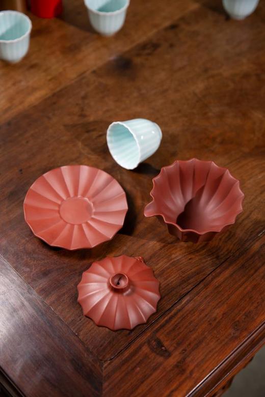 紫气东来·菱花盖碗紫砂青瓷茶具套礼 商品图2