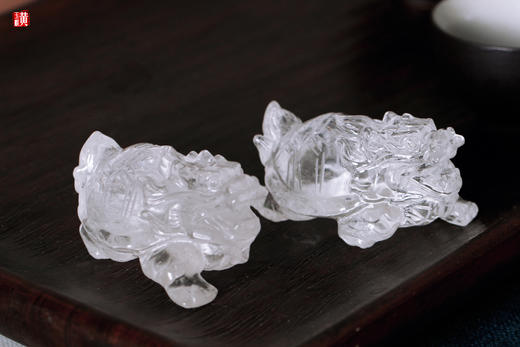 一对天然白水晶龙龟摆件 商品图1