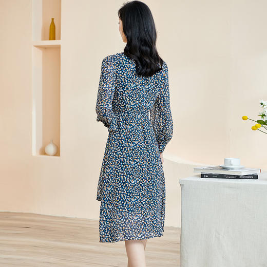 米思阳2026春季新款法式优雅碎花裹身茶歇连衣裙薄款长袖大摆裙子 商品图4